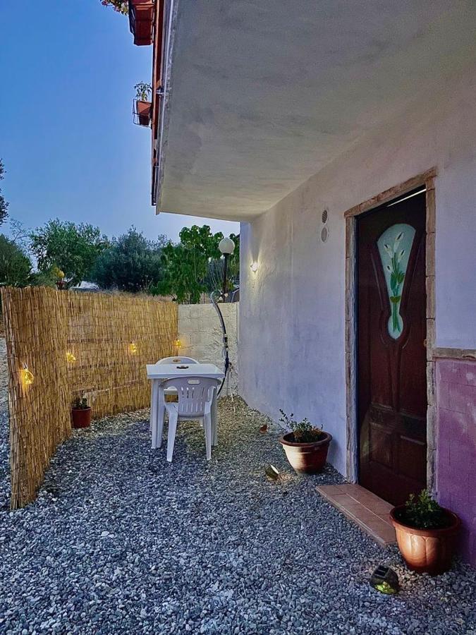 Appartement Monolocale Deluxe A 2,7 Km Dal Mare Per 2 Persone à Siderno Extérieur photo
